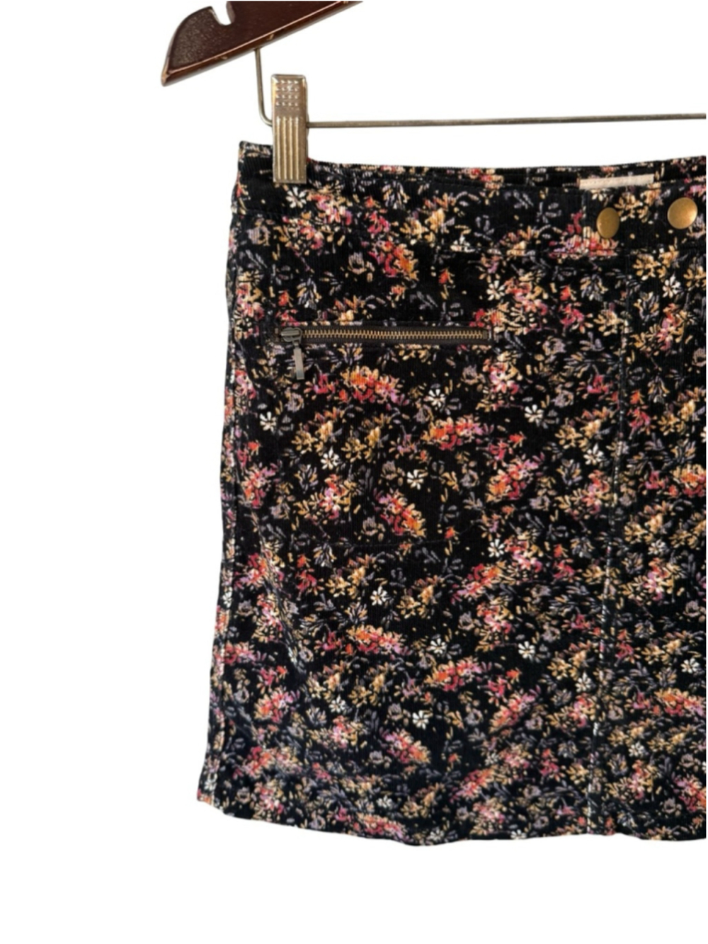 Mossimo Supply Co. Black Floral Mini Skirt with Pink & Rust Blooms Size 8 - Picture 10 of 13